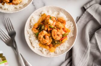 Salsa Verde Shrimp & Rice – Easy 15 Minute Meal